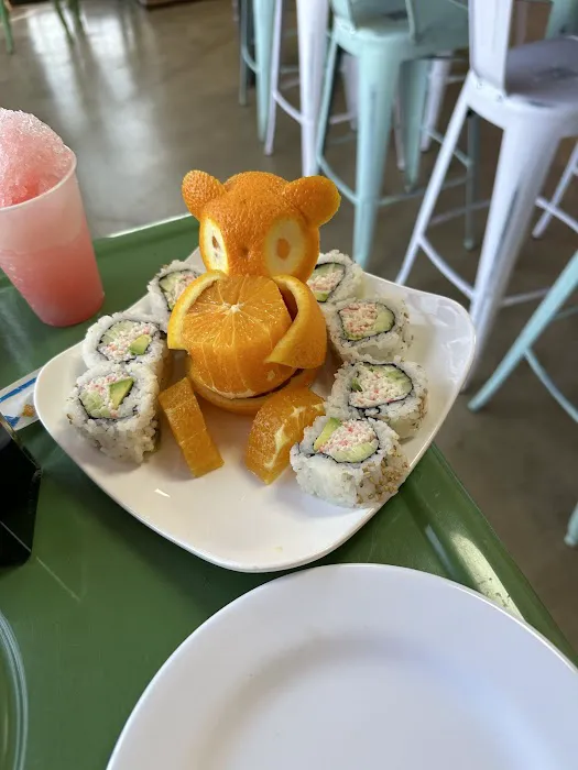 Picazo Sushi & Poke Picture 7