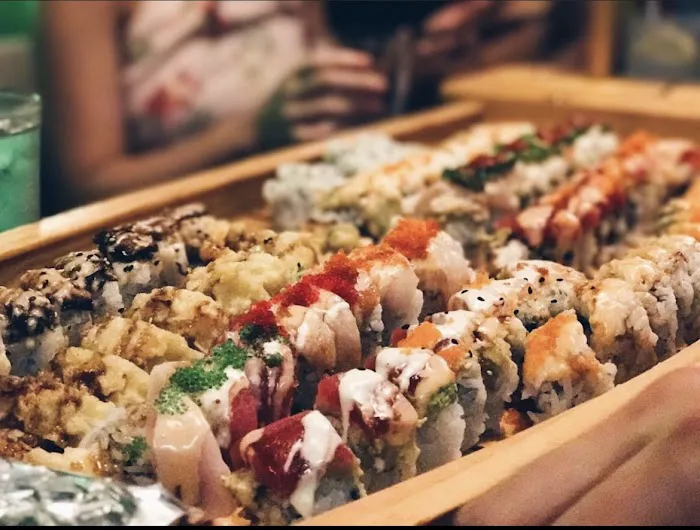 MAKISU SUSHI RESTAURANT Picture 2