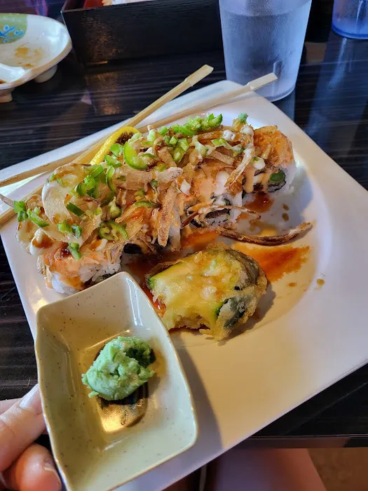 MAKISU SUSHI RESTAURANT Picture 10