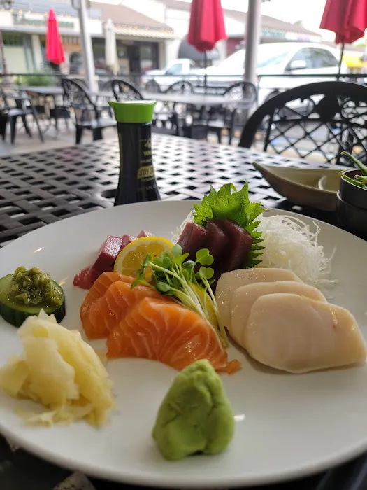 Miyagi Bar & Sushi Picture 8