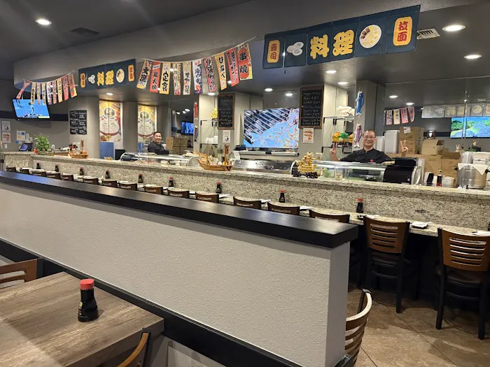 New Osaka Sushi Picture 4