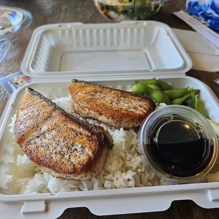 Fish & Things Poke Bar Picture 8