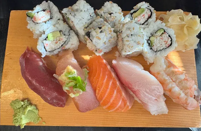 Yoshi Japanese Restaurant Picture 3