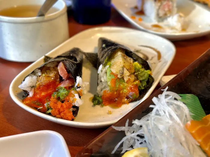 Fuji | Sushi Picture 4