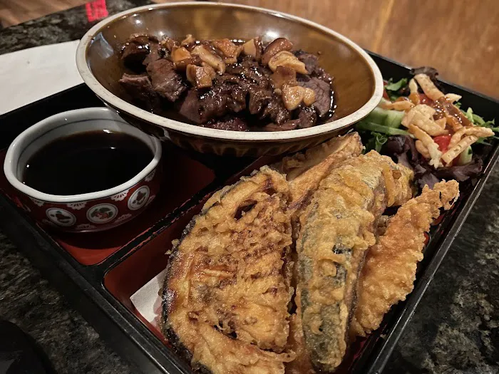Aiko Sushi Picture 2
