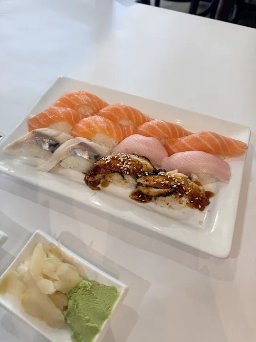 Azukar Sushi Picture 3