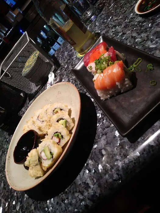 Mikuni Central Kitchen Picture 10