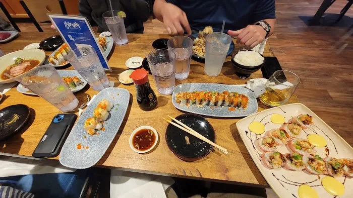 Mikuni Central Kitchen Picture 3