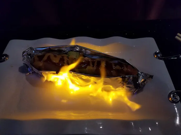 Haya Sushi Picture 2