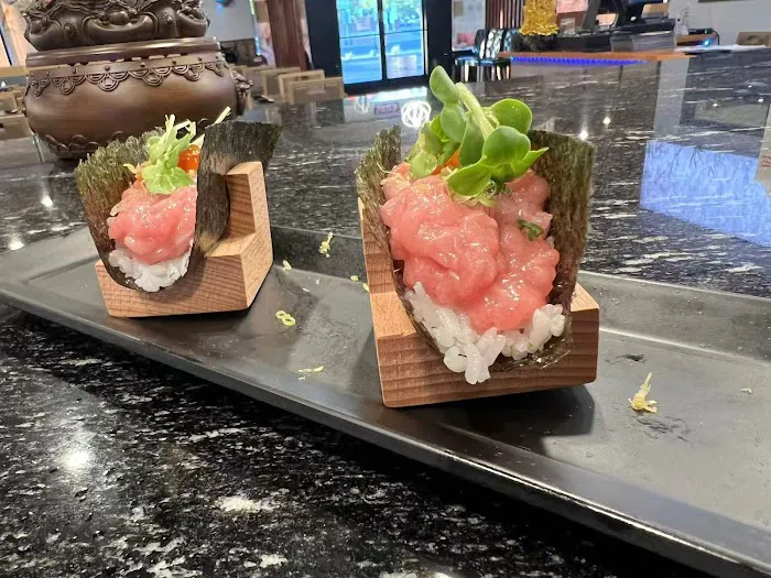 Sake Sushi Picture 3