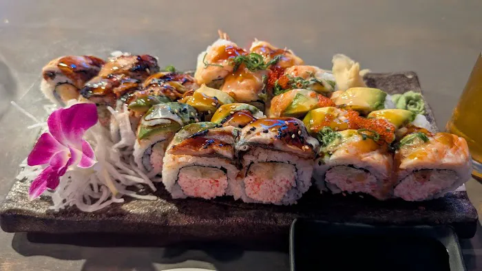 Fin’s House Sushi & Ramen Picture 2