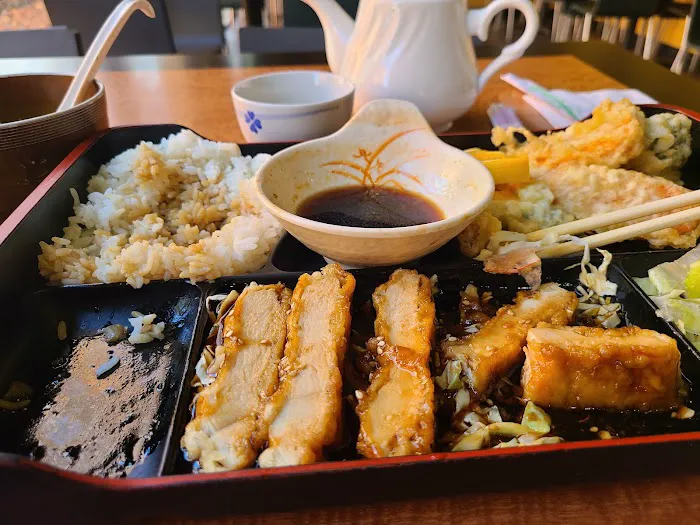 Kobe | Japanese Grill & Sushi Picture 5