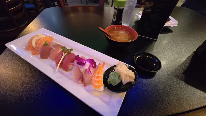 Sushi Omakase - Roseville Picture 7