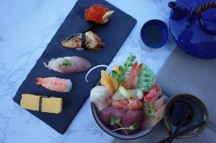 Aloha Sushi Picture 3