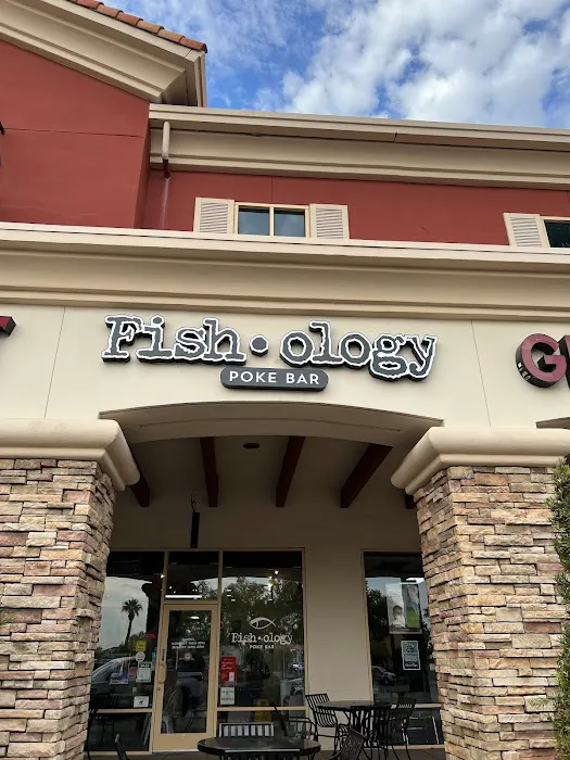 Fishology Poke Bar Picture 2