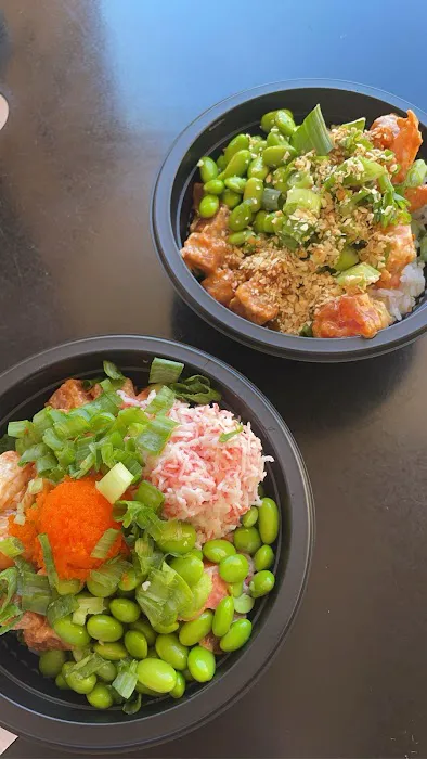 Fishology Poke Bar Picture 3