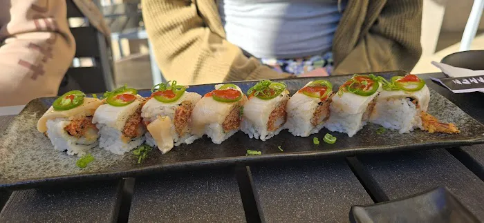 Genji Sushi Picture 4