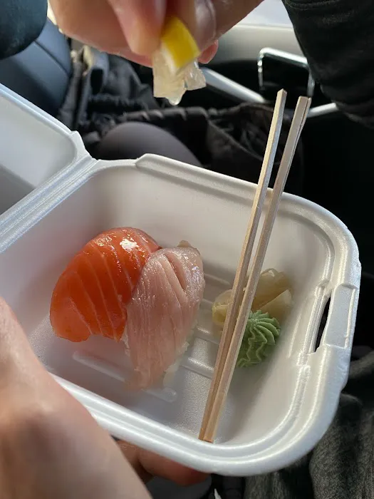 Hasu | Teriyaki and Sushi Picture 5