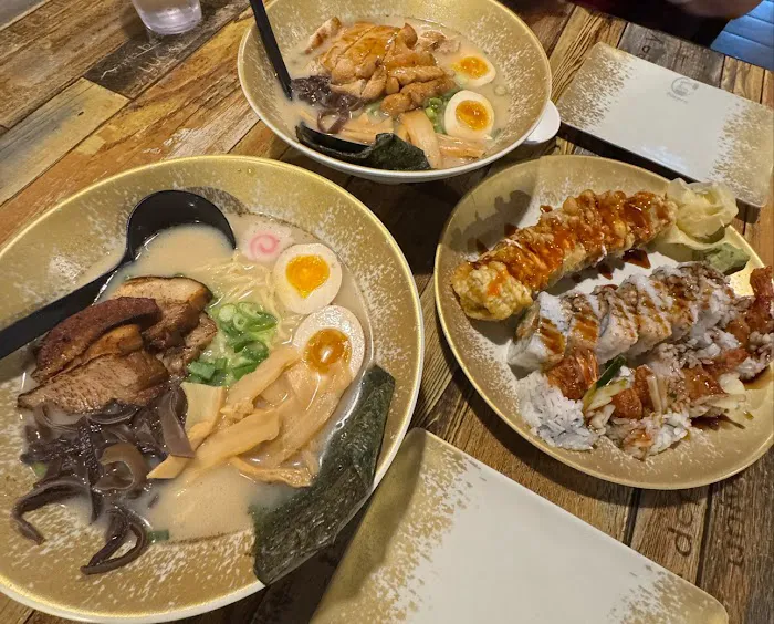 Kotoyama ramen & sushi Picture 7