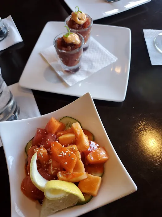 Miracle Sushi & Modern Asian Cuisine Picture 9