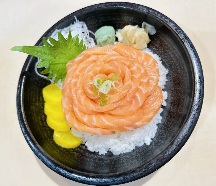 Okaya Sushi & Hibachi Kitchen Picture 4