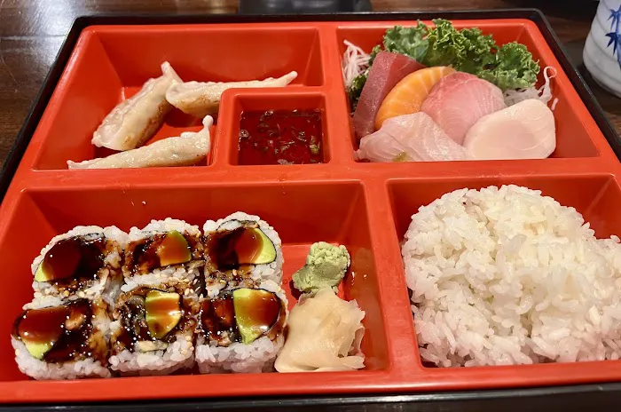 Minazuki Sushi Bar Picture 3