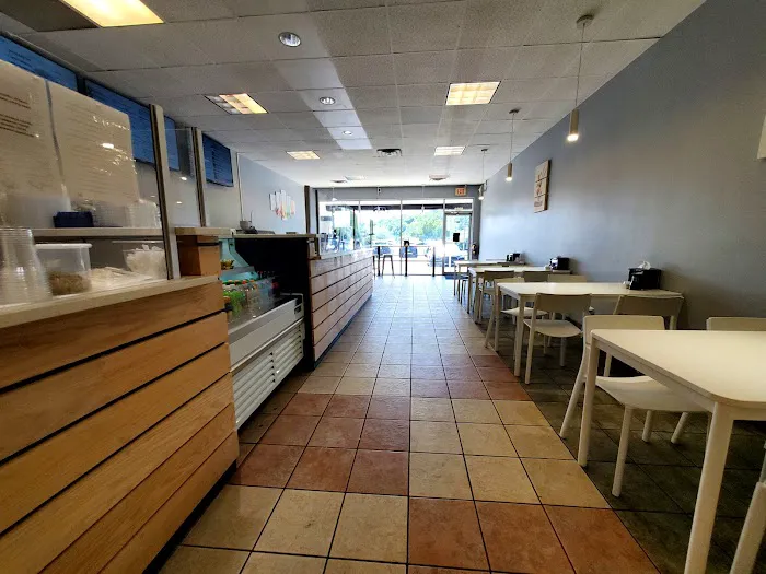 lulu sushi and bubble tea Picture 3