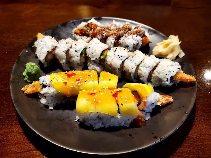 Sushi House Picture 8