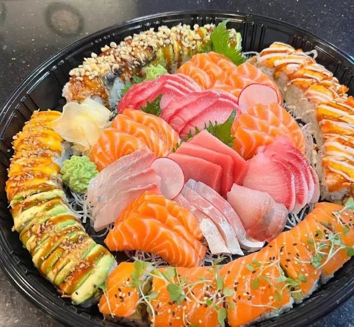 Takumi Sushi and Hibachi Picture 3