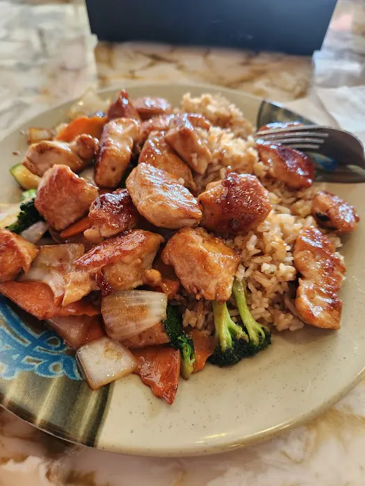 Takumi Sushi and Hibachi Picture 2