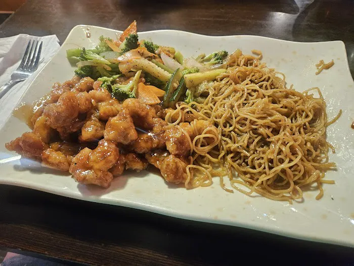 A1 Japanese Steakhouse and Sushi Bar Picture 9