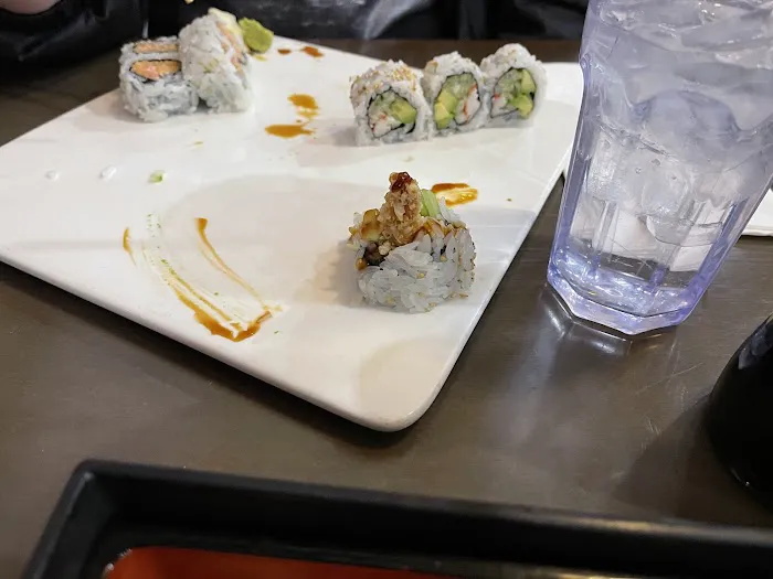 Hana Japanese Fusion Sushi & Grill Picture 4