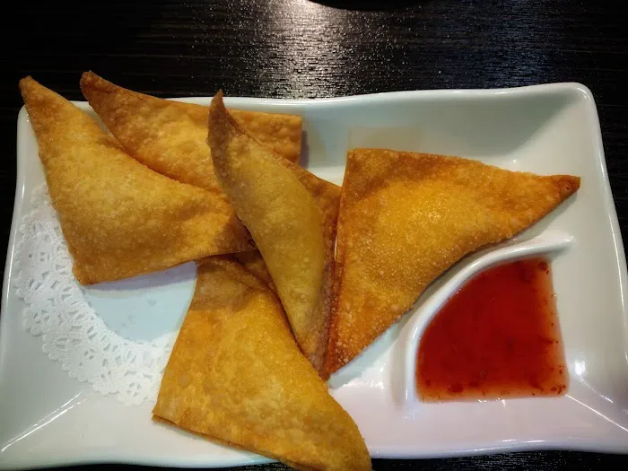 Hana Sushi and Ramen Picture 2