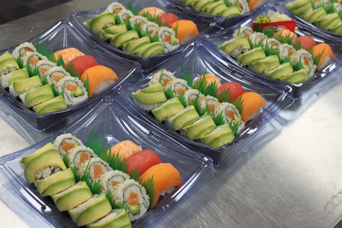 Intown Sushi Picture 7