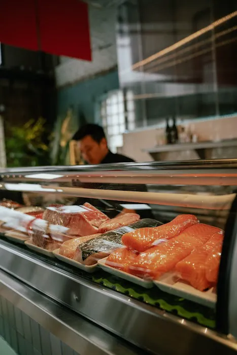 Hikari Hand Roll Bar Picture 2