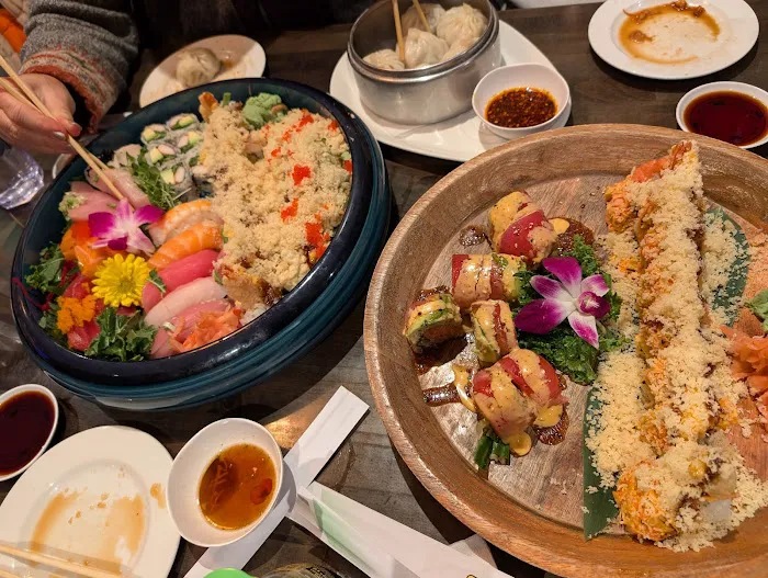 AMA Sushi Picture 3
