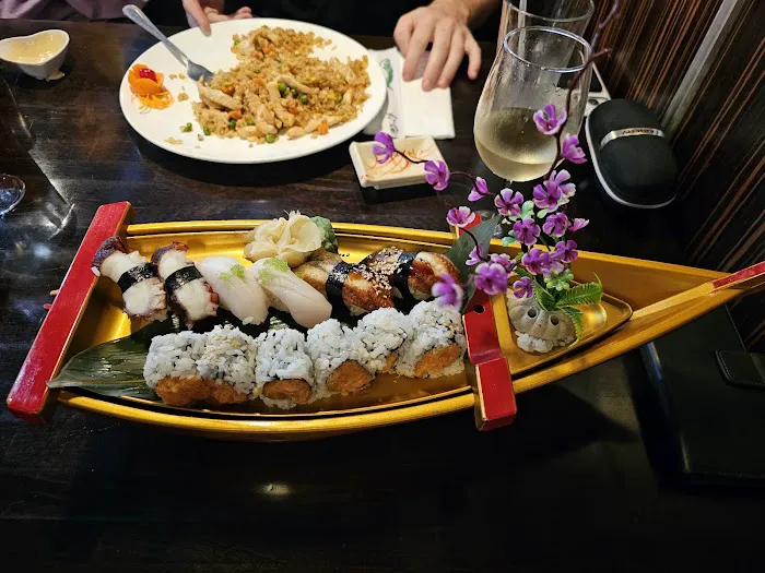 Iwa sushi Picture 6