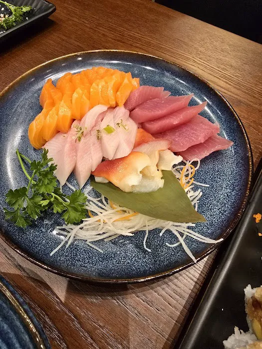 Nagoya Sushi All You Can Eat Picture 3