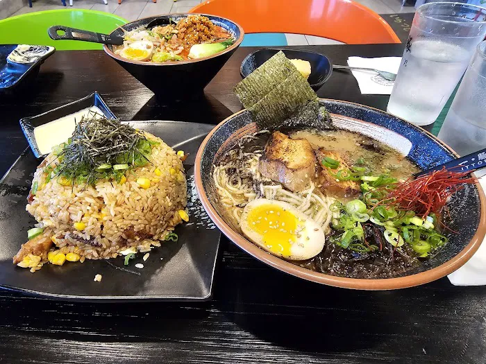 Itton Ramen & Japanese Street Food Picture 7