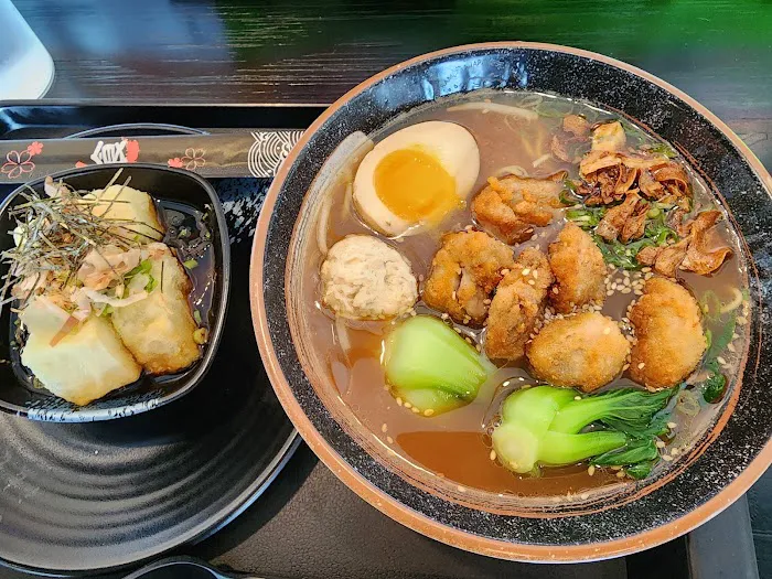 Itton Ramen & Japanese Street Food Picture 10