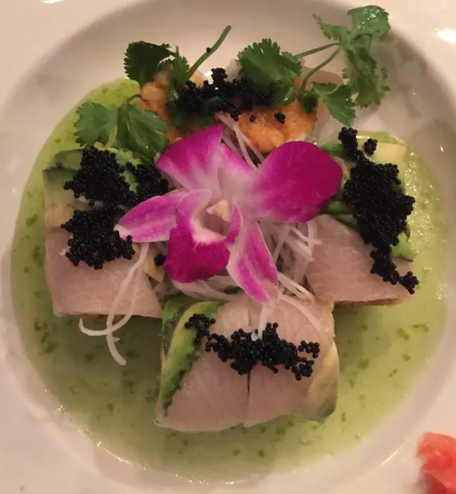 Tokyo Sushi & Grill Picture 3