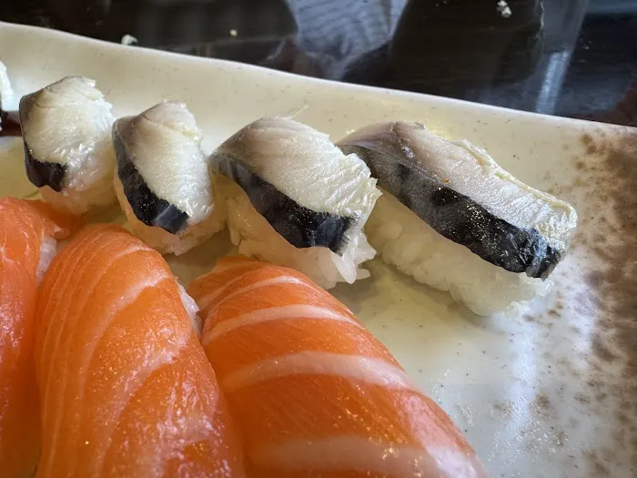 Akame Sushi Picture 3