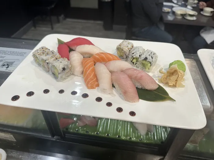 Sakura Sushi & Hibachi Grill Picture 6