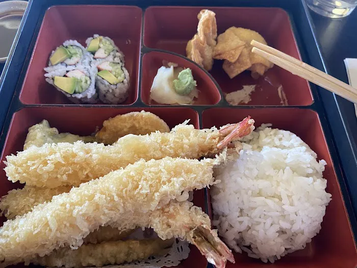 Ginza Sushi & Grill Restaurant Picture 4