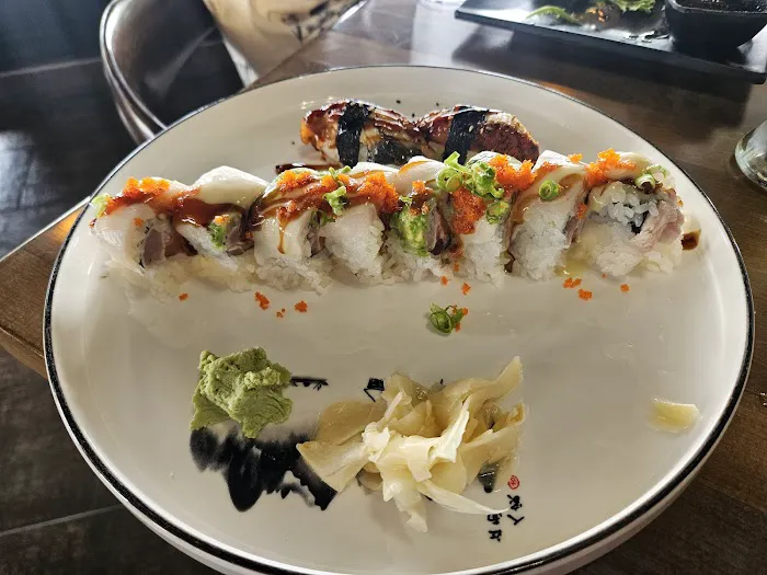 Miyabi Sushi & Asian Bistro Picture 5