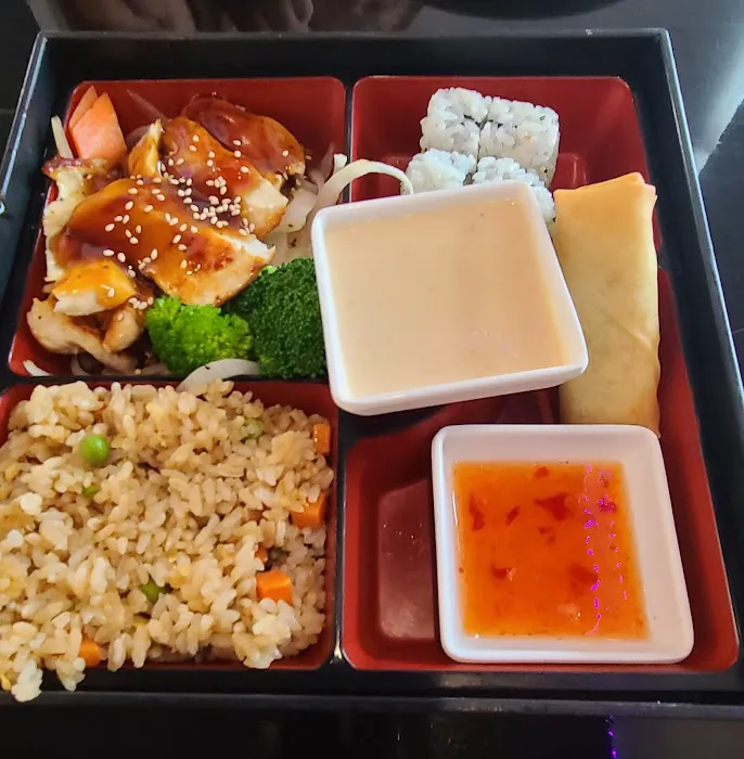 Yanagi Sushi Picture 3