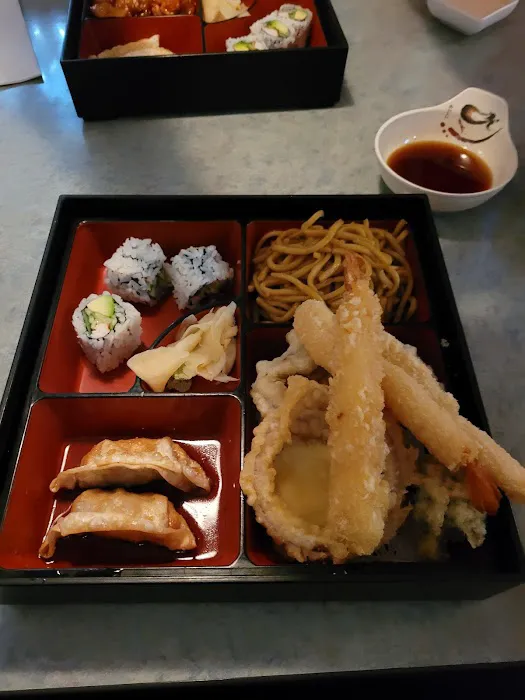 Sakura Sushi Steak House Picture 4