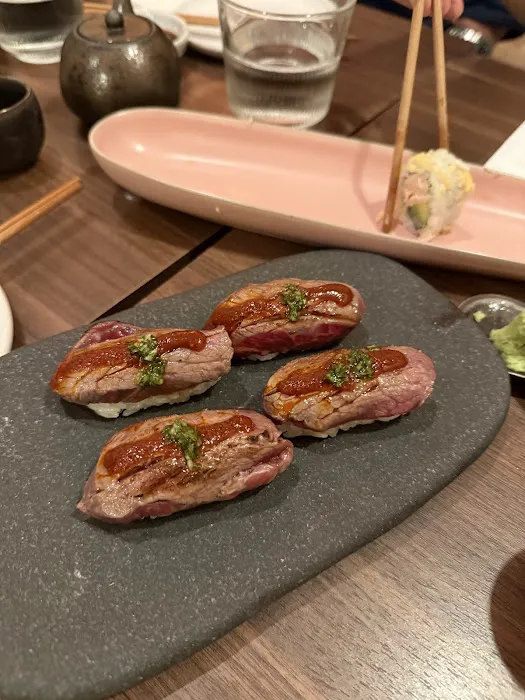 Kuromon Sushi Picture 6