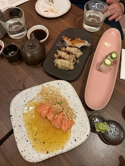Kuromon Sushi Picture 8