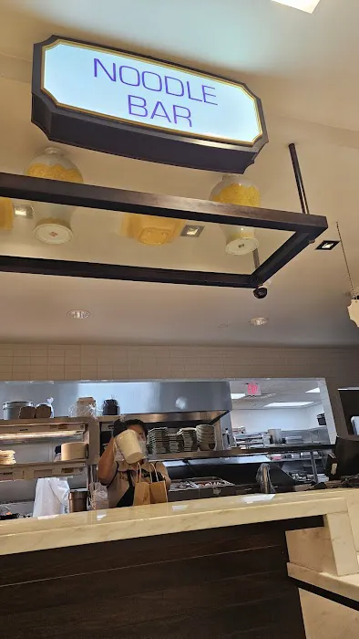 Fulton Street Noodle Bar Picture 2
